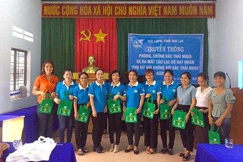 Ia Pa: Ra mắt Câu lạc bộ 'Phụ nữ nói không với rác thải nhựa'