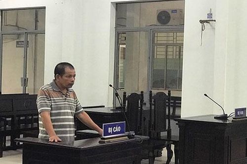 Xích mích tại quán cà phê, đánh người suýt chết