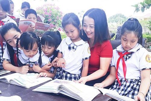 Mong muốn cống hiến nhiều hơn cho quê hương