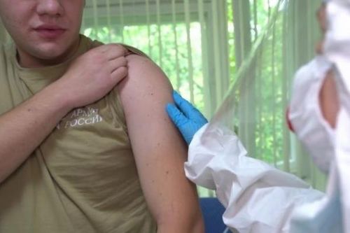 Nga hoàn thành thử nghiệm vắc xin ngừa COVID-19 đầu tiên trên thế giới