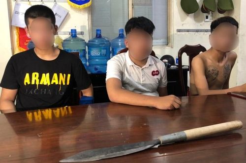 911 nổ súng khống chế nhóm thanh niên có hung khí