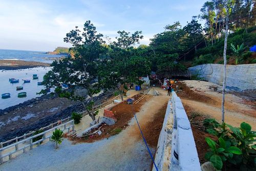 Công viên địa chất Lý Sơn - Sa Huỳnh bị xâm hại