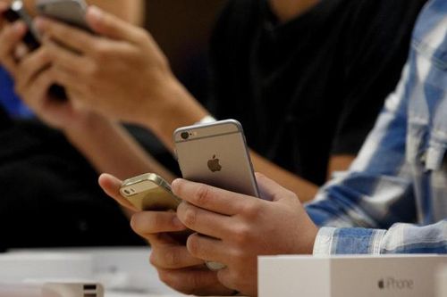 Apple bồi thường khi iPhone bị chậm sau cập nhật iOS