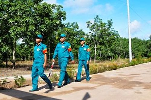 Bộ đội căng mình phòng, chống dịch nơi rừng sâu