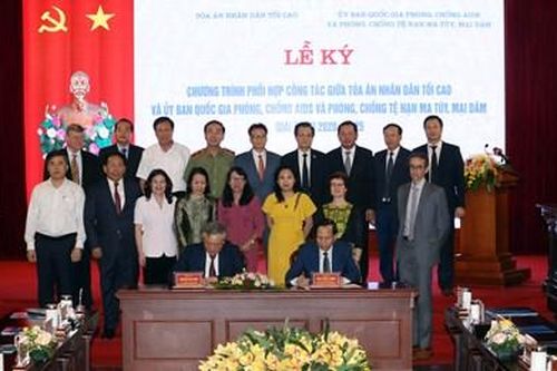 Thực hiện mô hình ''Tòa hỗ trợ cai nghiện ma túy''