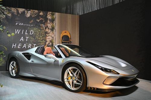 Ferrari F8 Spider hơn 19 tỷ tại Thái khiến đại gia Việt 'phát thèm'