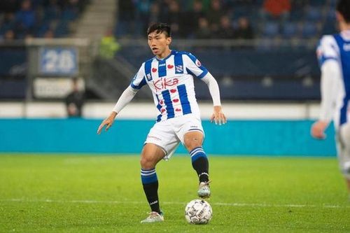 Tin Văn Hậu chia tay Heerenveen hút người đọc nhất trên báo Hà Lan