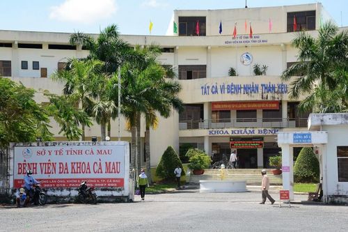 Cà Mau: Cách ly 30 người tiếp xúc gần với bệnh nhân 373 trở về từ Nga