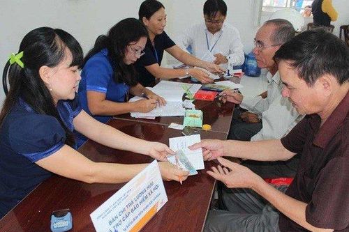 Thủ tục hưởng lương hưu khi nghỉ hưu trước tuổi do suy giảm khả năng lao động