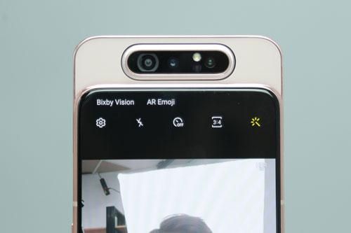 Samsung Galaxy A80 giảm giá 'sập sàn' tại Việt Nam