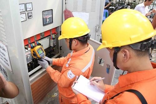 Hơn 1.000 trường hợp kiểm tra công tơ điện đều đạt yêu cầu