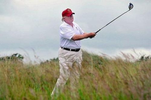 Golf với ông Trump là thể dục