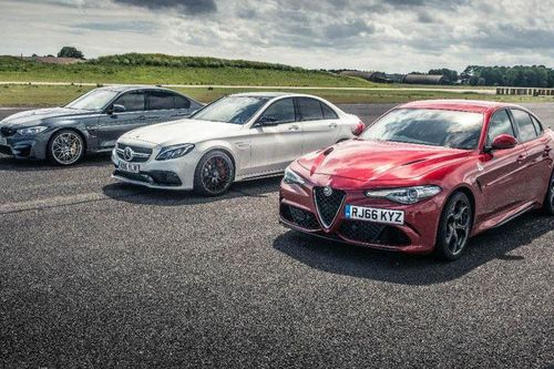 Những đối thủ nặng ký của BMW 3- Series