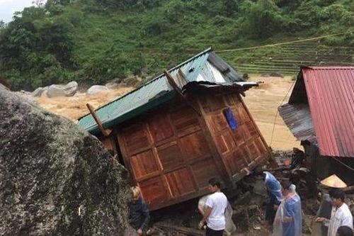 Miền núi phía Bắc thiệt hại nặng vì mưa lớn, lũ quét, sạt lở đất