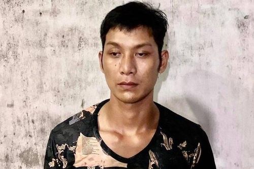 Kẻ tẩm xăng đốt con nợ bị khởi tố