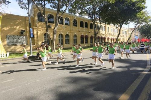 Hơn 2.100 học sinh tham gia Ngày chạy Olympic vì sức khỏe toàn dân năm 2020