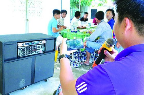 Không khó xử lý tiếng ồn karaoke loa kéo
