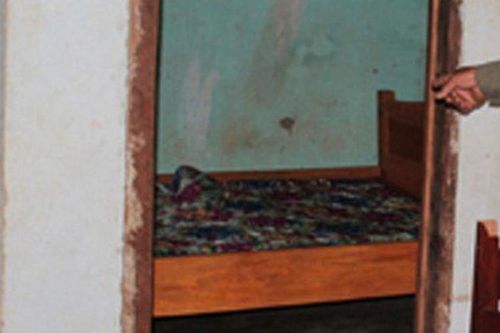 Mẹ đơn thân bị 2 anh em họ hãm hiếp: Bất ngờ rút đơn trình báo