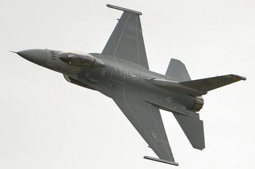 Máy bay F-16 của không quân Mỹ gặp nạn