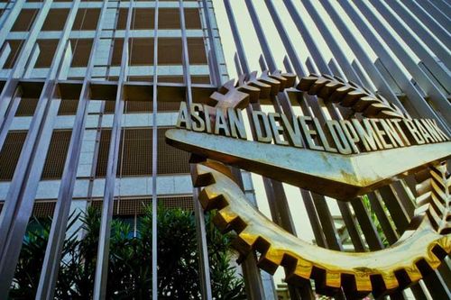 Hàn Quốc xem xét lùi đăng cai hội nghị thường niên ADB sang năm 2023