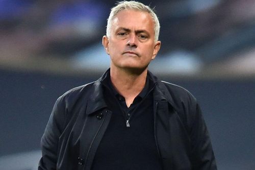 Các HLV tại Anh phản ứng ra sao khi Man City thoát án phạt?