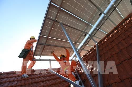 Đề xuất cơ chế phát triển điện mặt trời mái nhà