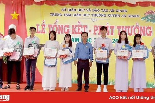 Trung tâm Giáo dục thường xuyên An Giang: Tổng kết và phát thưởng năm học 2019 - 2020