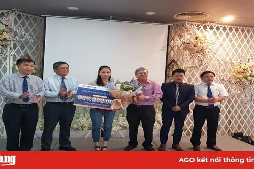 LienVietPostBank chi trả 900 triệu đồng cho khách hàng tham gia bảo hiểm Dai-ichi-life