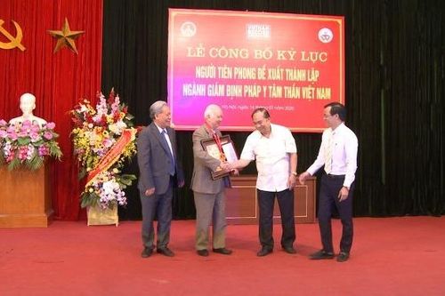 Người tiên phong đề xuất thành lập ngành Giám định Pháp y Tâm thần Việt Nam