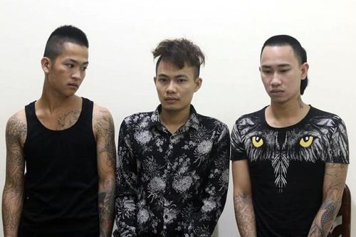 Bắt nhóm tín dụng đen cho vay lãi 180% mỗi năm