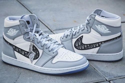 Nike Dior và những đôi giày bị đẩy giá cao gấp nhiều lần năm 2020