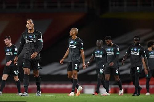 Liverpool thua lãng xẹt, Van Dijk nhận lỗi. Klopp vẫn... hài lòng