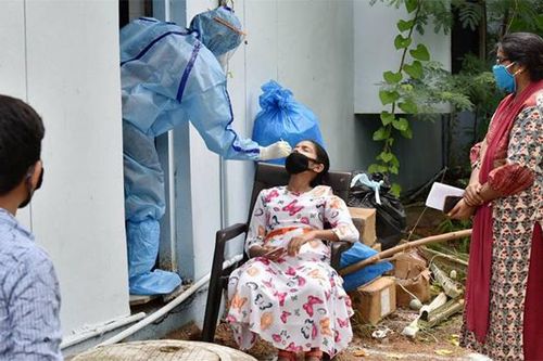 Cảnh báo nguy cơ lây lan dịch Covid-19