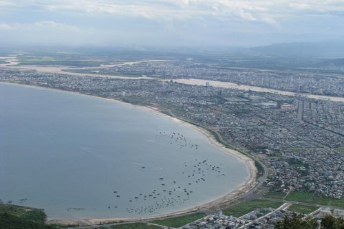 Tập trung xây dựng quận Sơn Trà trở thành đô thị hiện đại, là trọng điểm du lịch, dịch vụ và kinh tế biển của Đà Nẵng