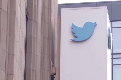 Tài khoản Twitter của ông Obama và nhiều người nổi tiếng thế giới bị hack