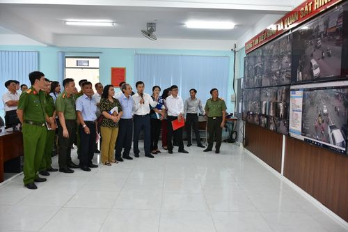 Quận 10 ra mắt Trung tâm điều hành và quan sát hình ảnh an ninh trật tự