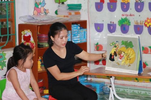 Lòng vòng xét tuyển