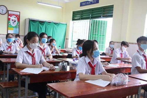 TP. HCM: Đề thi Ngữ văn tuyển sinh lớp 10 đề cập dịch Covid-19