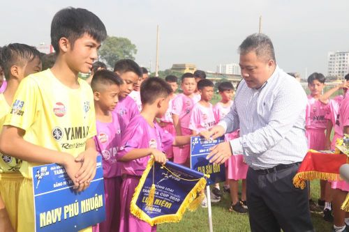 Sôi nổi tranh đua tại giải bóng đá Thiếu niên và Nhi đồng toàn quốc 2020