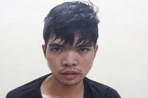 Vờ mua hàng rồi cướp dây chuyền vàng bỏ chạy