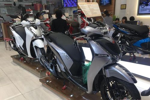 Honda SH 2019 đội giá 50 triệu đồng liệu có nên mua?