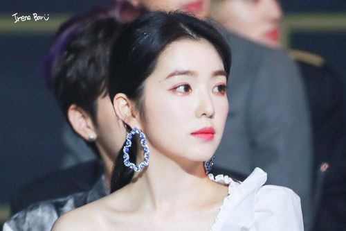 'Nữ thần' Irene (Red Velvet) đóng phim điện ảnh: Liệu có thành 'bình hoa di động' như loạt mỹ nhân SM?