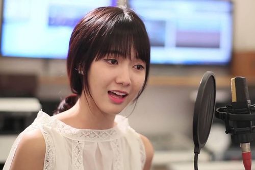 Jang Mi hát live 'Duyên phận' khác trong phòng thu ra sao?