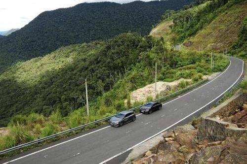 Những thói quen cực nguy hiểm khi lái xe trên đường đèo dốc