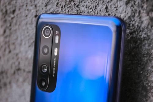 Tầm giá 8 triệu đồng nên mua smartphone nào tốt ?