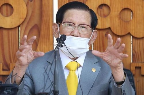 Hàn Quốc thẩm vấn giáo chủ giáo phái Tân Thiên Địa