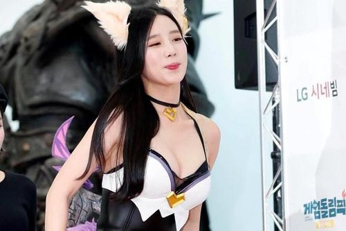 Sexy thế nào là đủ ở Kpop?