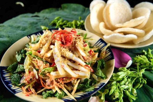 Bích Chi thu tiền tỷ mỗi ngày, lãi đậm từ bán bánh phồng tôm