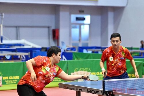 Mai Hoàng Mỹ Trang và Lê Đình Duy vào chung kết đôi nam nữ