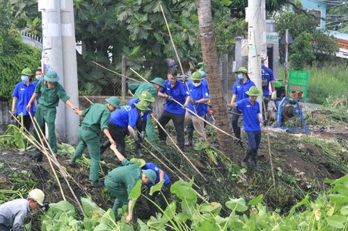 Chung tay cải thiện vệ sinh môi trường